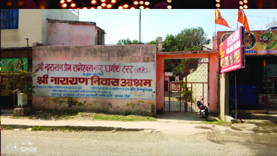 सम्पत्ति, संत और सियासत