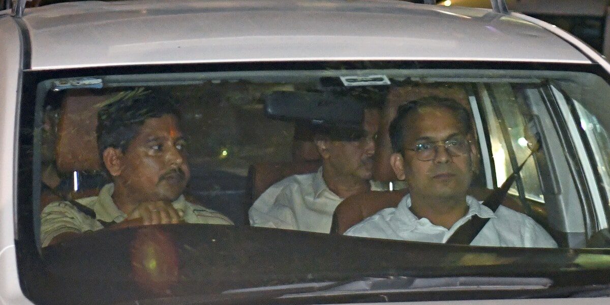 अरविंद केजरीवाल मुख्यमंत्री पद से नहीं देंगे इस्तीफा।