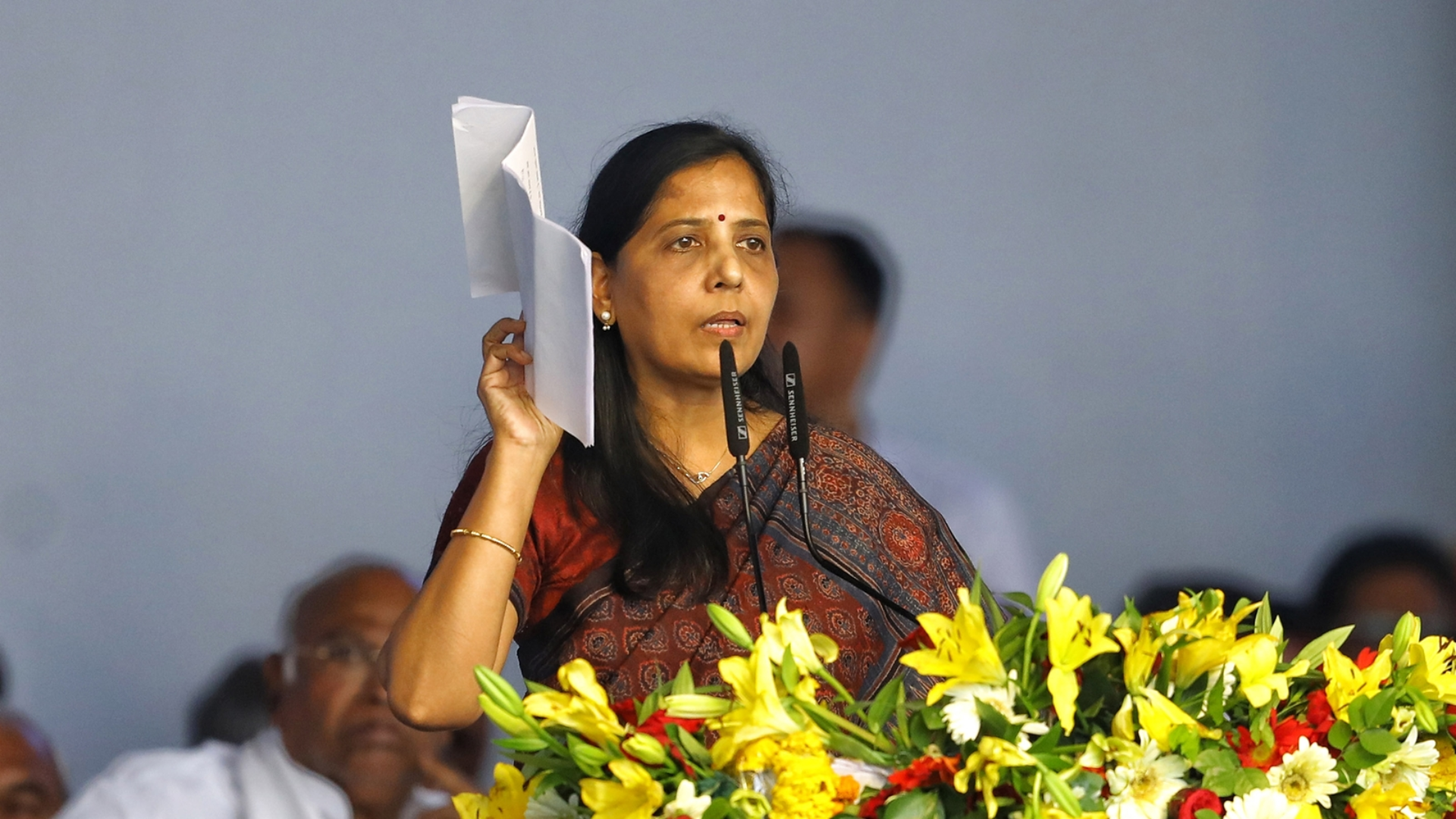 दिल्ली से ताल ठोक सकती हैं सुनीता