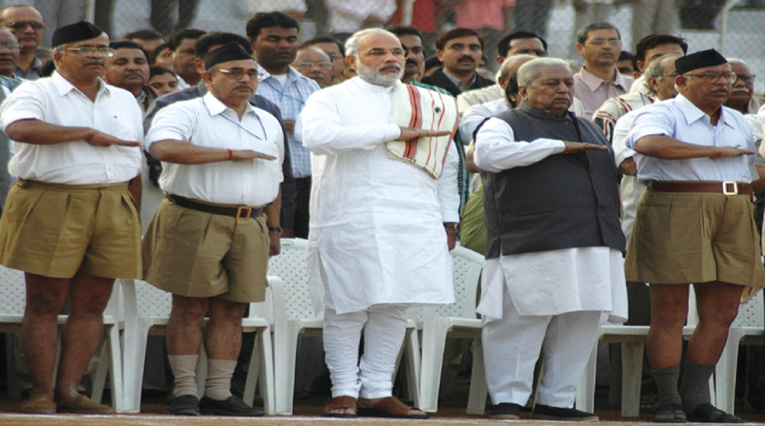 शासकीय कर्मियों को आरएसएस का सदस्य बनना चाहिए?