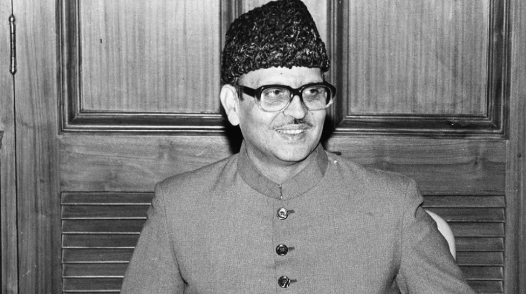 विफल प्रधानमंत्री रहे वी.पी. सिंह