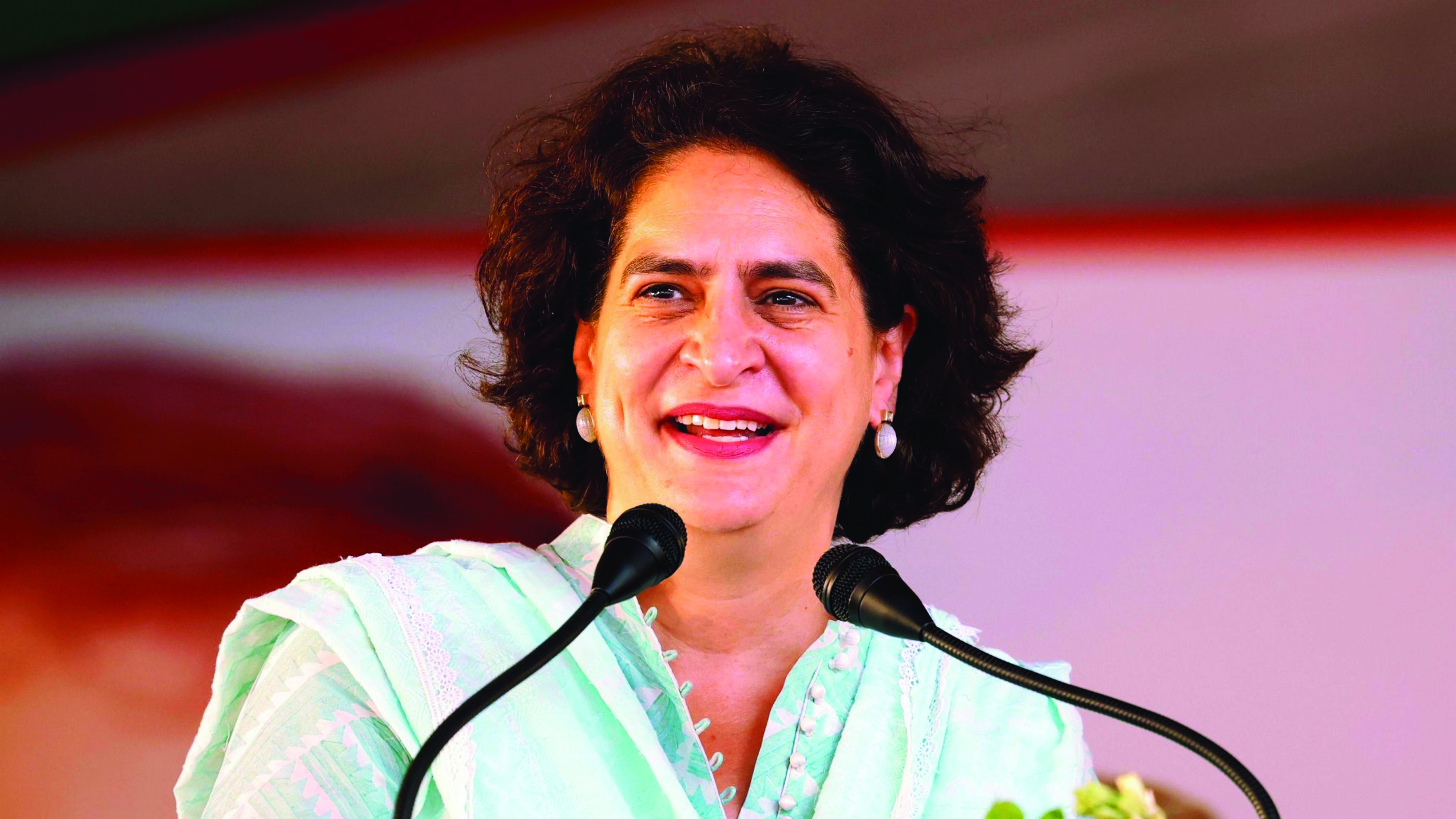 टीम जेएनयू भरोसे प्रियंका