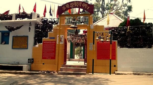 उत्तराखण्ड एक आध्यात्मिक खोज-19/झूला देवी मंदिर: एक नास्तिक की अंतर्यात्रा