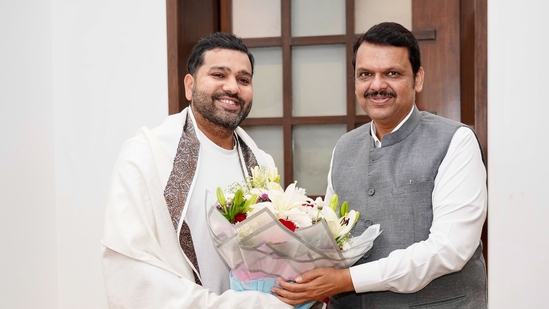 राजनीतिक पिच पर खेलेंगे रोहित?