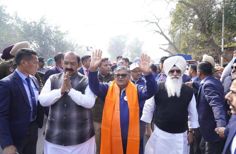 बदलने लगी सियासी हवा