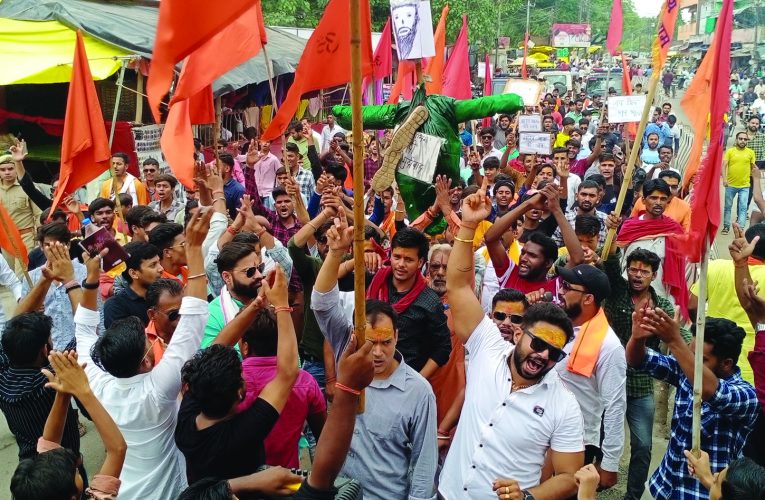 ‘मेरा नाम मोहम्मद दीपक है’