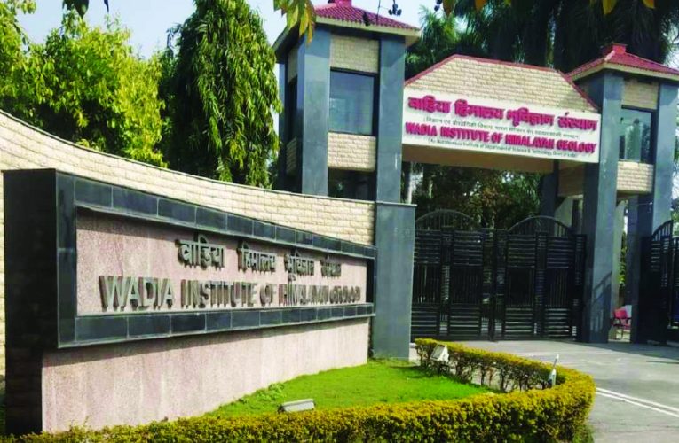 कमजोर होते पहाड़, बढ़ता भूस्खलन संकट
