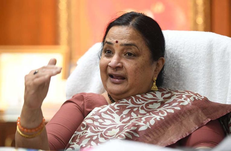 फिर विवादों में विचार, विरोध और वैकल्पिक राजनीति की प्रयोगशाला