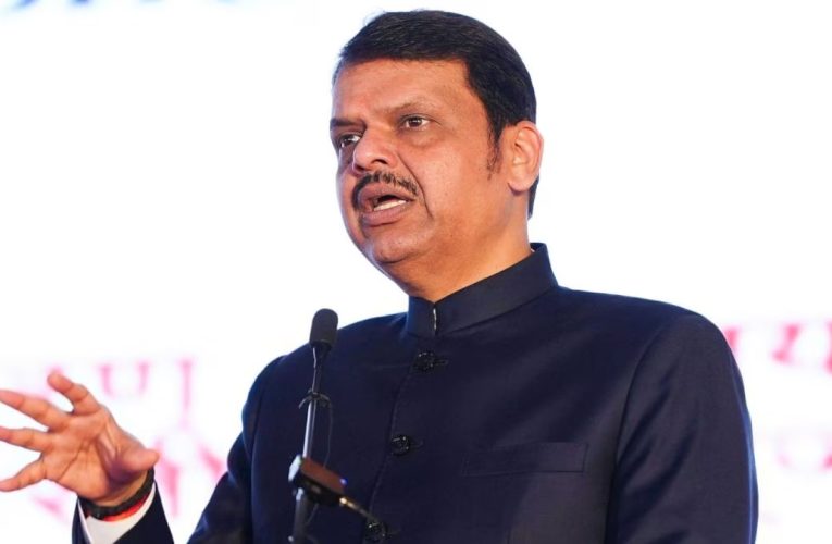 अस्मिता या राजनीति का नया औजार?