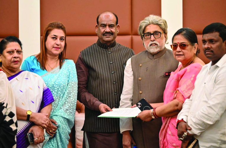 दीदी के हाथ से फिसल जाएगी टीएमसी?